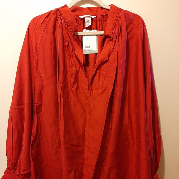 H&M red vneck blouse - Picture 1 of 5